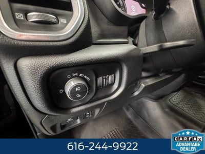 2019 RAM 1500 Laramie 5.7 Liter V8 Hemi Crew Ca 4WD