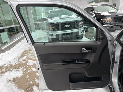 2011 Ford Escape Limited 3.0 Liter V6 AWD