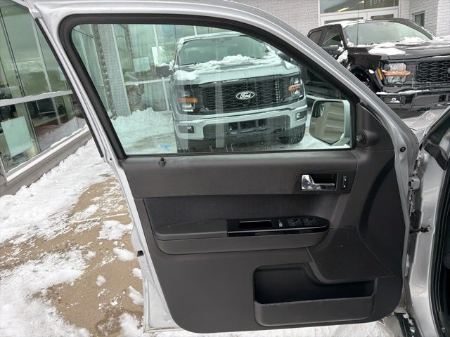 2011 Ford Escape Limited 3.0 Liter V6 AWD