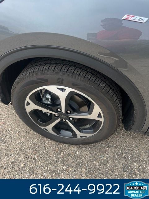 2025 Ford Escape Hybrid ST-Line Select 2.5 Liter AWD