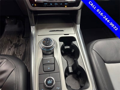 2022 Ford Explorer XLT 2.3 Liter Ecooost 4WD