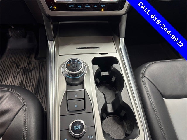 2022 Ford Explorer XLT 2.3 Liter Ecooost 4WD