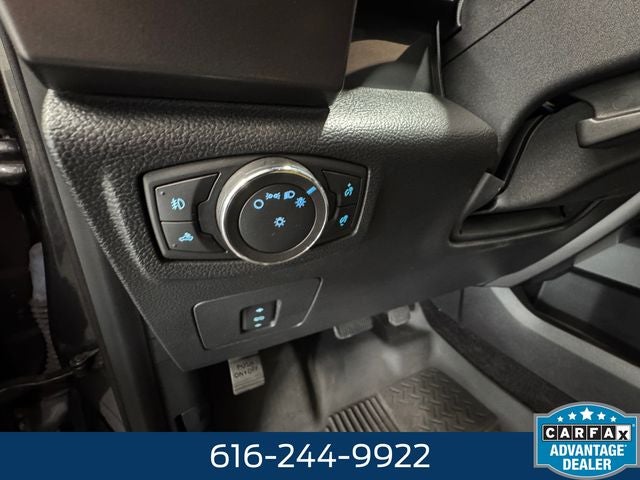 2017 Ford F-150 XLT 5.0 Liter V8 SuperCrew 4WD