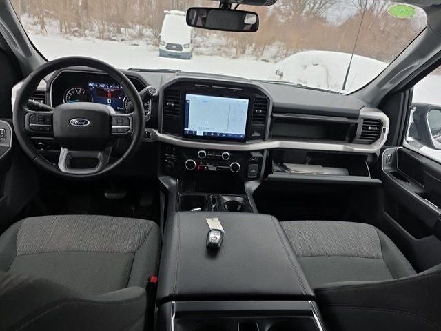 2023 Ford F-150 XLT 3.5 Liter v6 EcoBoost SuperCrew 4WD