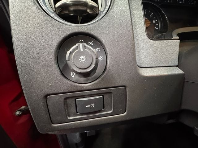 2014 Ford F-150 XLT 5.0 Liter V8 SuperCrew 4WD