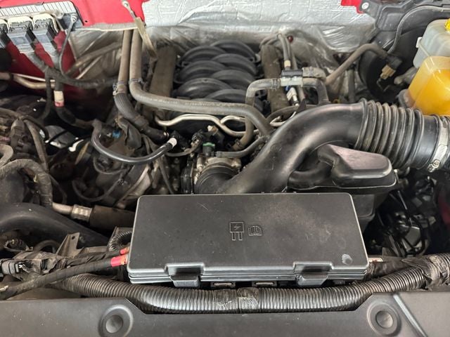 2014 Ford F-150 XLT 5.0 Liter V8 SuperCrew 4WD