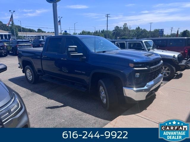 2020 Chevrolet Silverado 3500HD Work Truck 6.6 Liter V8 Duramax Turbodiesel Crew Cab 4WD