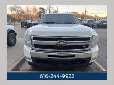 2011 Chevrolet Silverado 1500 LT 5.3 Liter V8 4D Extended Cab 4WD