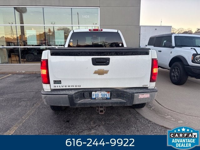 2011 Chevrolet Silverado 1500 LT 5.3 Liter V8 4D Extended Cab 4WD