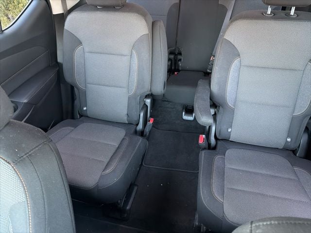 2019 Chevrolet Traverse LT 3.6 Liter V6 AWD 3rd Row Seating Cloth w/1LT