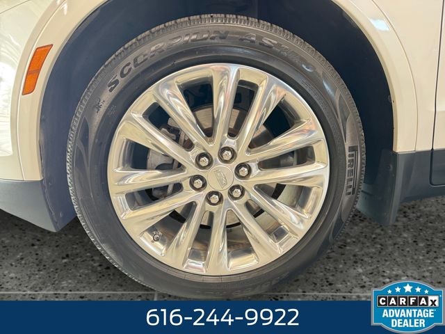 2017 Cadillac XT5 Platinum 3.6 Liter V6 AWD