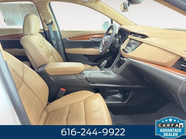 2017 Cadillac XT5 Platinum 3.6 Liter V6 AWD