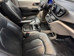 2017 Chrysler Pacifica Touring L 3.6 Liter V6 7 Passenger 3rd Row Seating