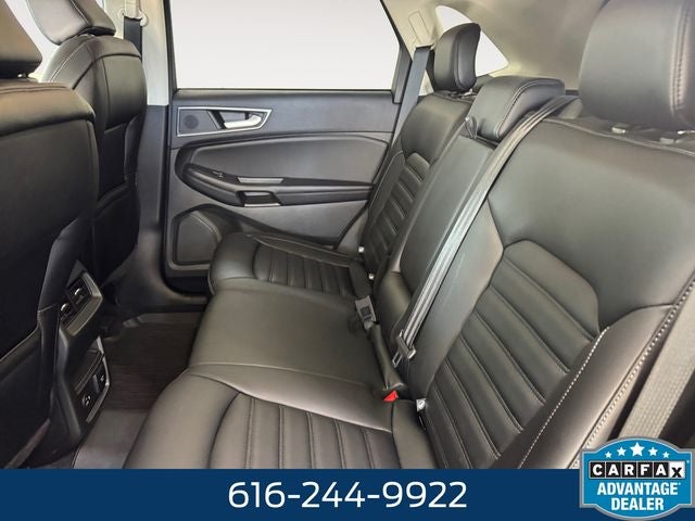 2022 Ford Edge SEL 2.0 Liter EcoBoost AWD Leather Seating