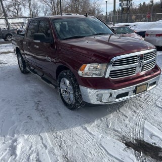 2018 RAM 1500 Big Horn 5.7 Liter V8 Hemi Crew Cab 4WD