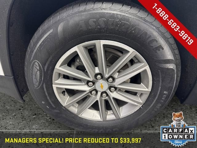 2023 Chevrolet Traverse LT Leather