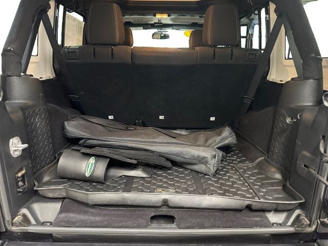 2017 Jeep Wrangler Unlimited Sahara 4x4