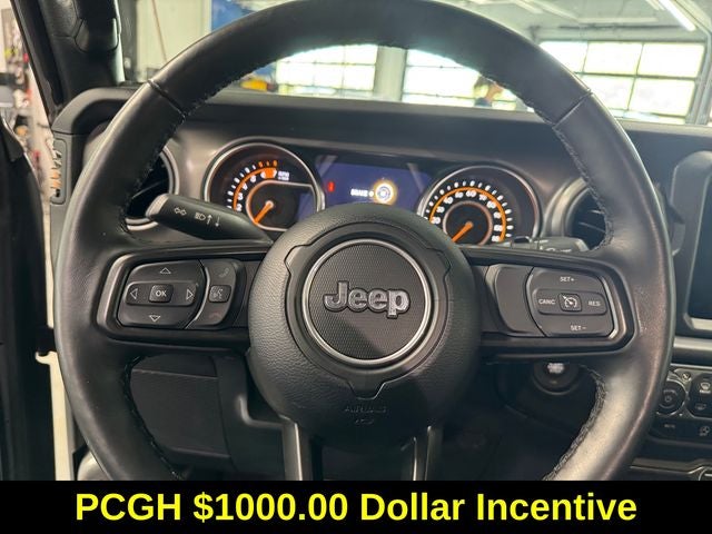 2023 Jeep Wrangler 4-Door Willys 4x4