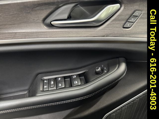 2022 Jeep Grand Cherokee Limited 4x4