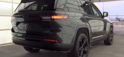 2025 Jeep Grand Cherokee Limited 3.6 Liter V6 4WD