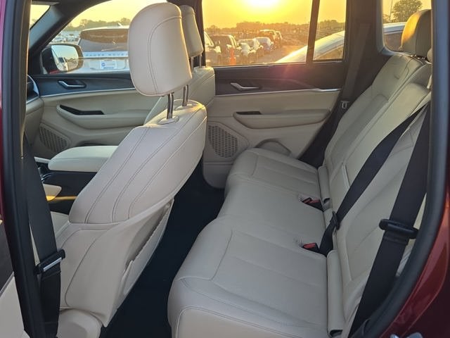 2025 Jeep Grand Cherokee Limited 4x4