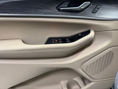 2023 Jeep Grand Cherokee Limited 3.6 Liter V6 4WD