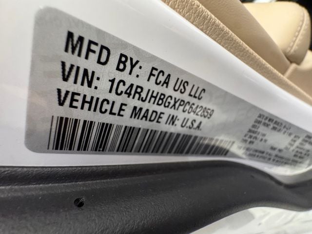 2023 Jeep Grand Cherokee Limited 3.6 Liter V6 4WD