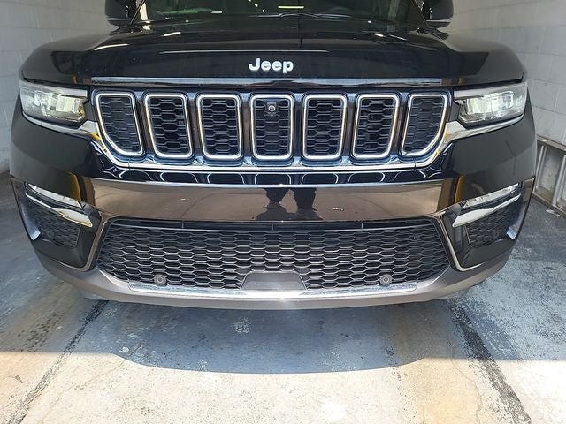 2025 Jeep Grand Cherokee Limited 3.6 Liter V6 4WD