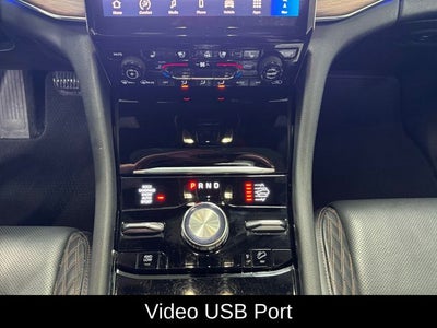 2025 Jeep Grand Cherokee L Summit 4x4