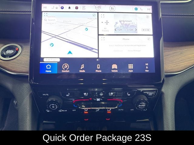 2025 Jeep Grand Cherokee L Summit 4x4