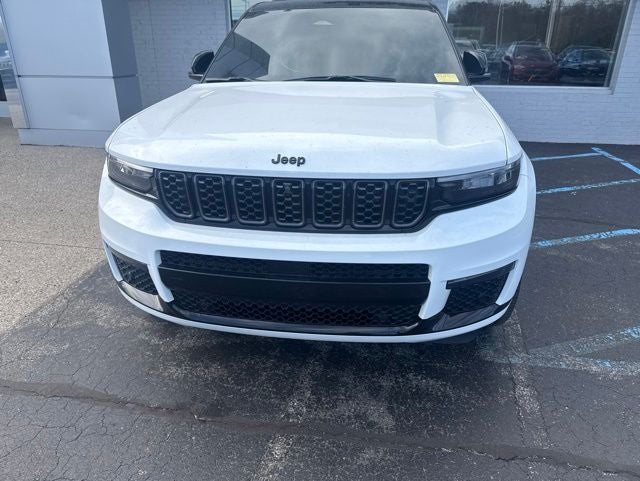 2024 Jeep Grand Cherokee L Summit 5.7 Liter V8 Hemi 4WD