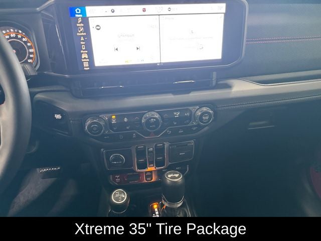 2024 Jeep Wrangler 4-Door Recon 4x4