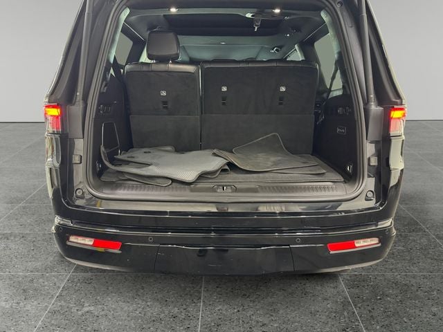 2022 Jeep Wagoneer Series III 5.7 Liter V8 4WD