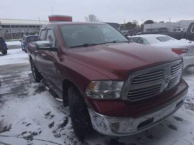 2015 RAM 1500 Big Horn 5.7 Liter V8 Hemi Quad Cab 4WD