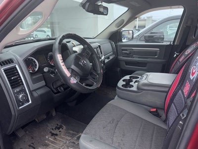 2015 RAM 1500 Big Horn 5.7 Liter V8 Hemi Quad Cab 4WD