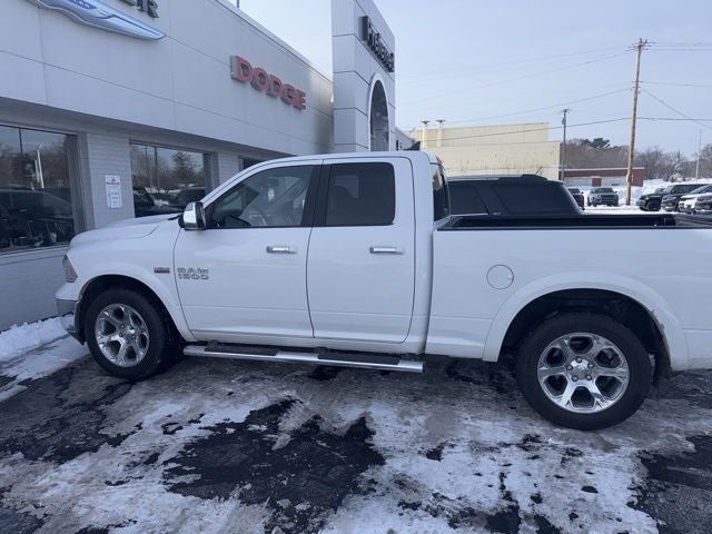 2017 RAM 1500 Laramie Quad Cab 4x4 6'4' Box
