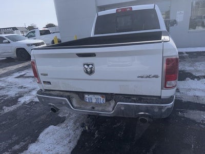 2017 RAM 1500 Laramie Quad Cab 4x4 6'4' Box