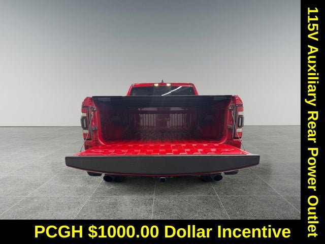 2022 RAM 1500 Big Horn Crew Cab 4x4 5'7' Box