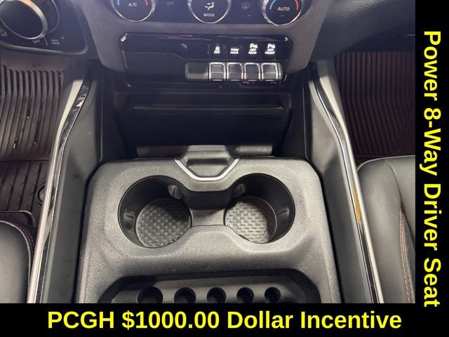 2022 RAM 1500 Big Horn Crew Cab 4x4 5'7' Box