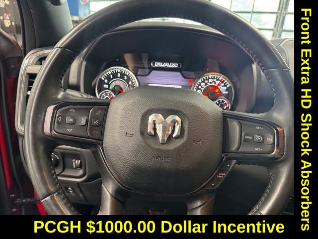 2022 RAM 1500 Big Horn Crew Cab 4x4 5'7' Box