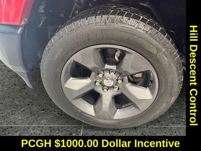 2022 RAM 1500 Big Horn Crew Cab 4x4 5'7' Box