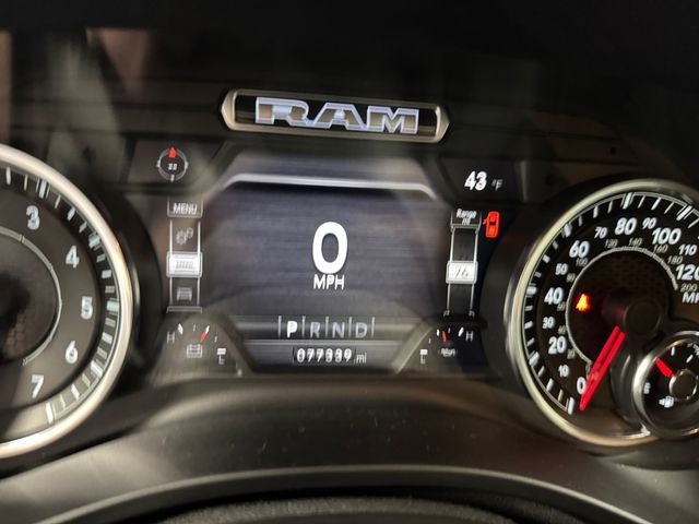 2021 RAM 1500 Big Horn/Lone Star 5.7 Liter V8 Hemi Crew Cab 4WD