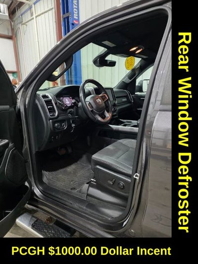 2022 RAM 1500 Big Horn Crew Cab 4x4 5'7' Box