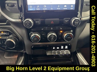 2022 RAM 1500 Big Horn Crew Cab 4x4 5'7' Box