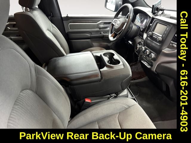 2022 RAM 1500 Big Horn Crew Cab 4x4 5'7' Box