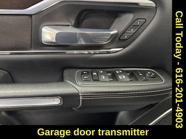 2022 RAM 1500 Laramie Crew Cab 4x4 5'7' Box