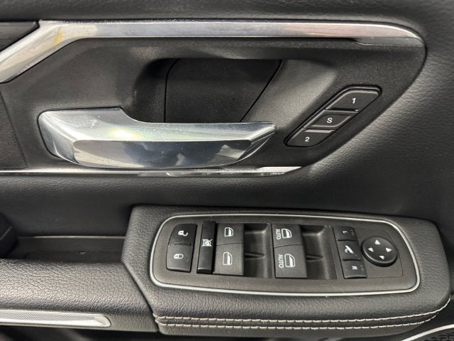 2023 RAM 1500 Laramie 5.7 Liter V8 Hemi Crew Cab 4WD
