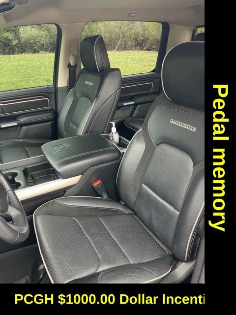 2021 RAM 1500 Laramie Crew Cab 4x4 5'7' Box