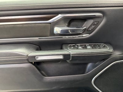 2022 RAM 1500 Laramie Crew Cab 4x4 5'7' Box