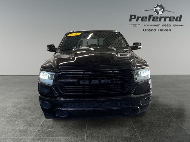2021 RAM 1500 Laramie Crew Cab 4x4 5'7' Box
